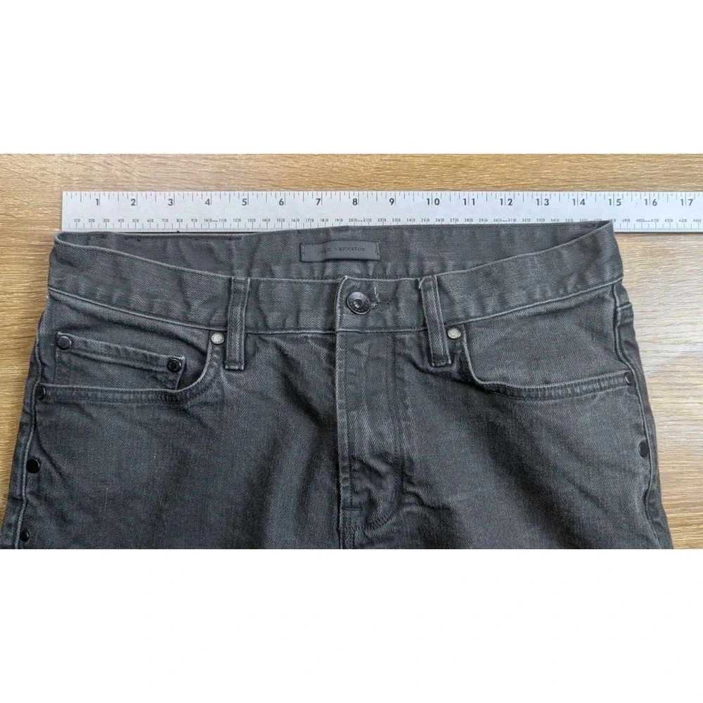 John Varvatos product pair